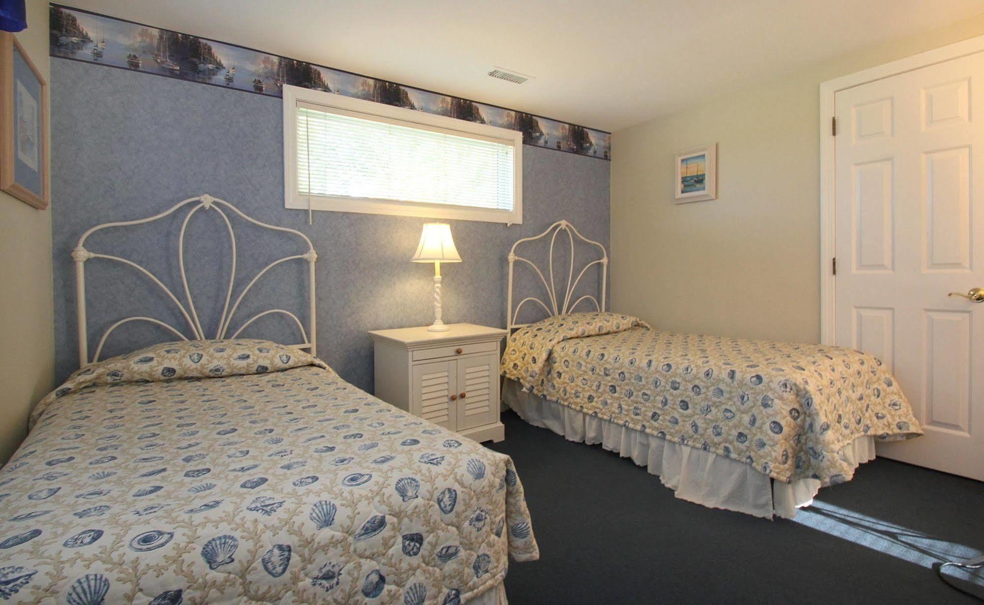 ווסט יארמאות' Colonial Acres Resort מראה חיצוני תמונה